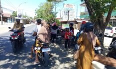 Sungguh Miris, Saya Menyaksikan Guru SD Menjelang Pensiun Harus Antre Urutan 120 Demi 2 Liter Pertalite